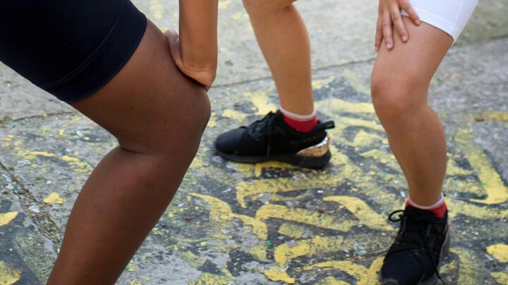 Deputados aprovam projeto que proíbe danças sexualizadas em escolas de SC; entenda