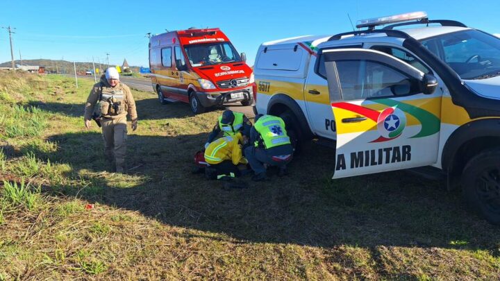 Rajada de vento provoca queda de motocicleta e deixa homem ferido em SC