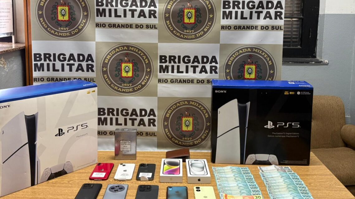 Polícia desarticula quadrilha interestadual e recupera eletrônicos furtados em SC Polícia desarticula quadrilha interestadual e recupera eletrônicos furtados em SC