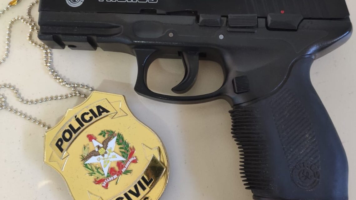 Polícia Civil apreende simulacro de arma de fogo supostamente utilizado em crime de ameaça