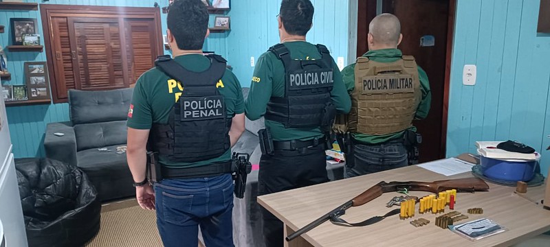 Três operações investigam fraudes em processos seletivos no Extremo-Oeste de SC