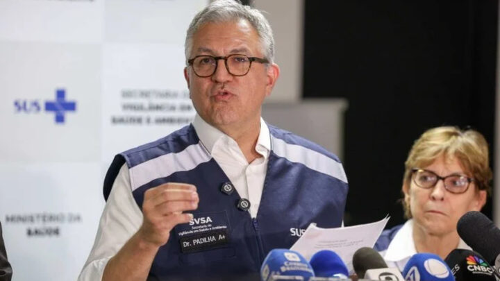 Brasil registra 127 casos suspeitos de intoxicação por metanol, diz ministro da Saúde