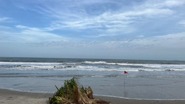 Criança é encontrada morta após afogamento em praia de SC