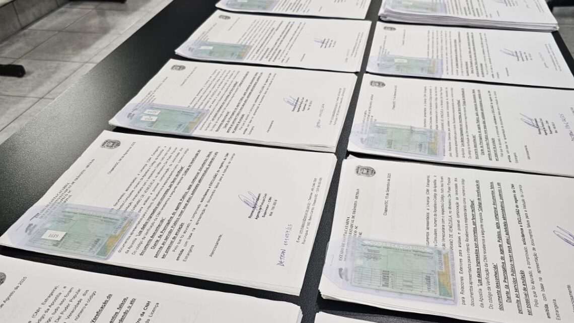 Polícia Civil investiga mais de cem casos de fraude em processos de trânsito envolvendo estrangeiros em Chapecó