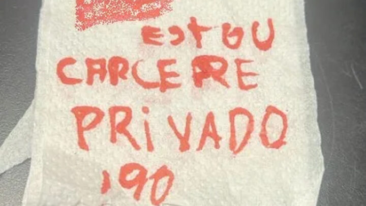 Mulher deixa bilhete com pedido de socorro em papel higiênico em SC: ‘cárcere privado’