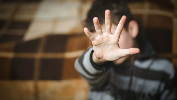 Mães deixam filhos sozinhos e vão a festa em SC