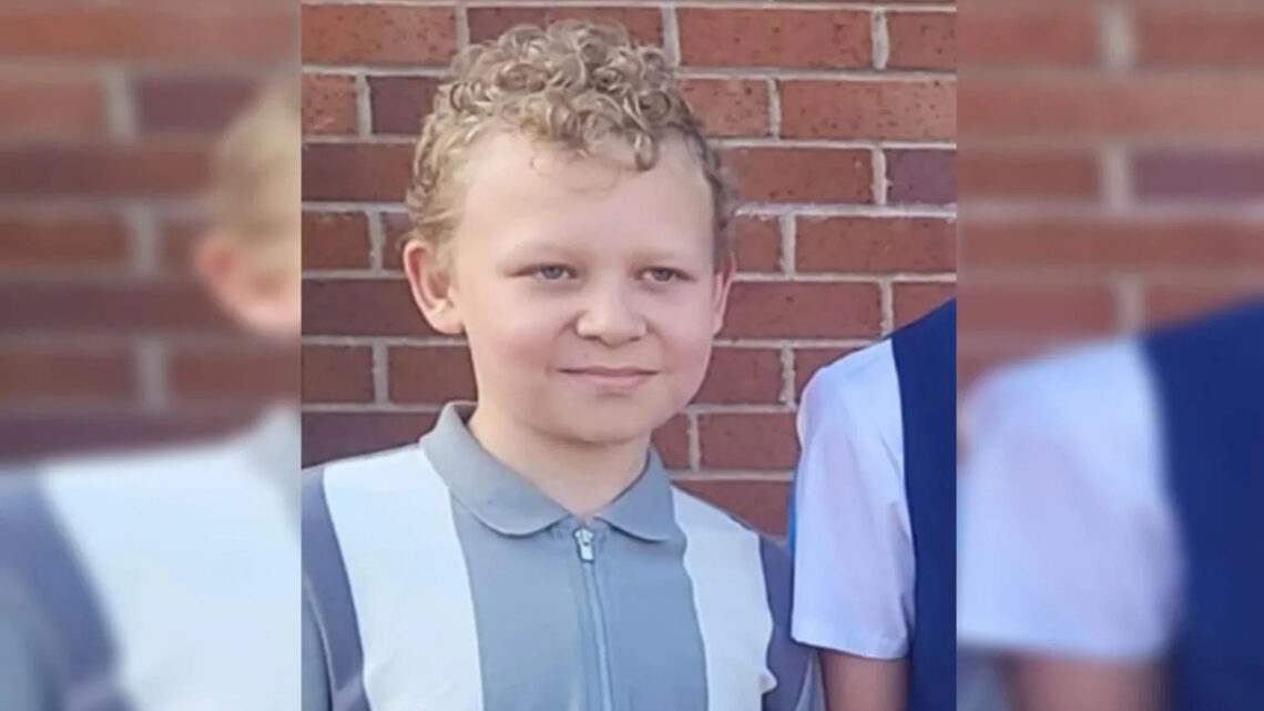Menino de 12 anos morre após inalar desodorante em desafio Menino de 12 anos morre após inalar desodorante em desafio