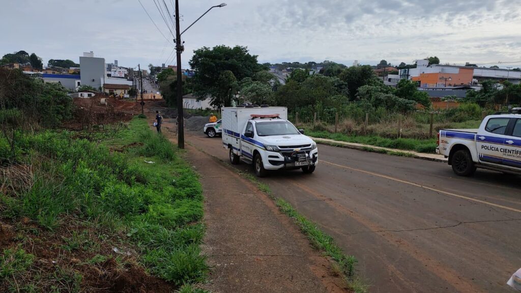 Homem é encontrado morto com corte no pescoço em Chapecó SC