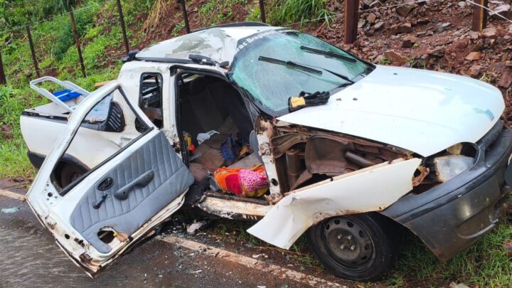 Colisão frontal deixa quatro pessoas feridas no interior de Palmitos