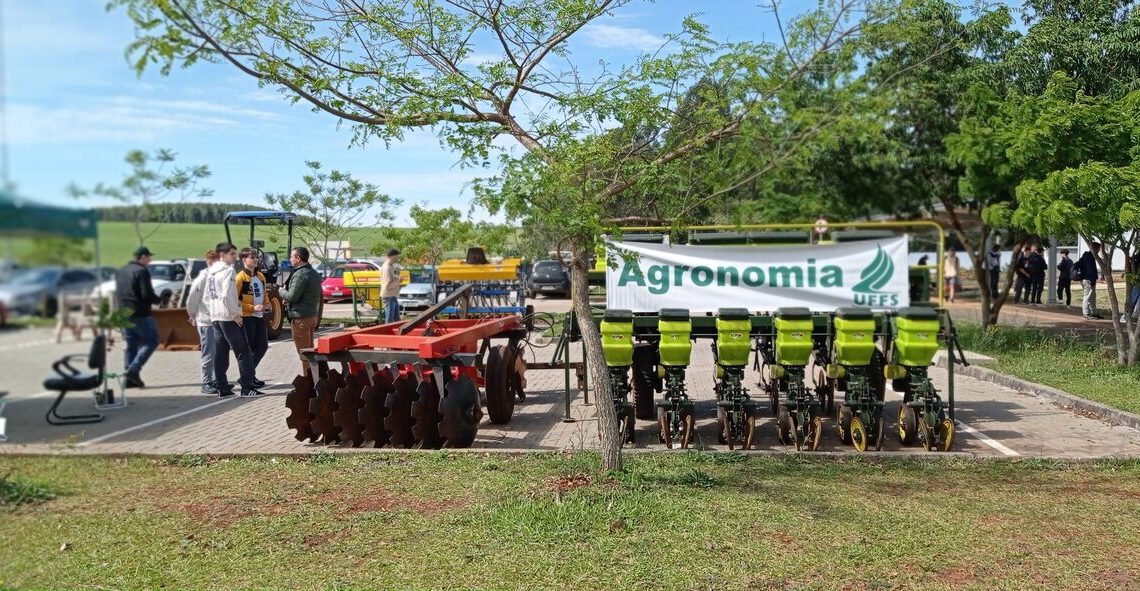 UFFS de Portas Abertas recebe estudantes de toda região UFFS de Portas Abertas recebe estudantes de toda região