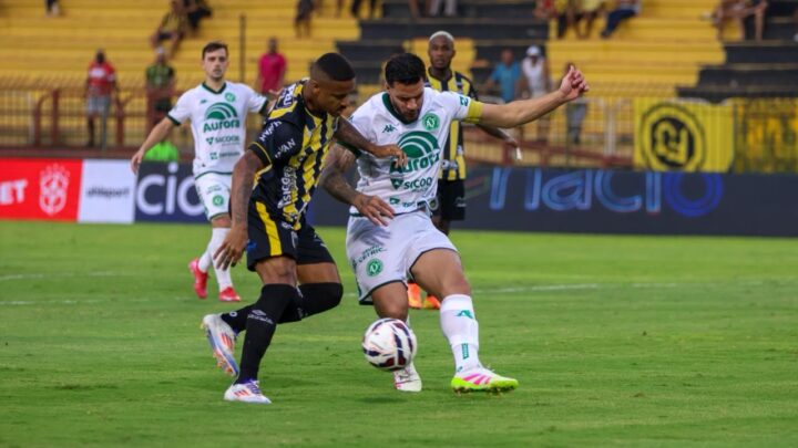 Chapecoense e Volta Redonda ficam no empate no Raulino de Oliveira