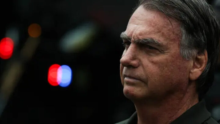PF prende Bolsonaro em Brasília