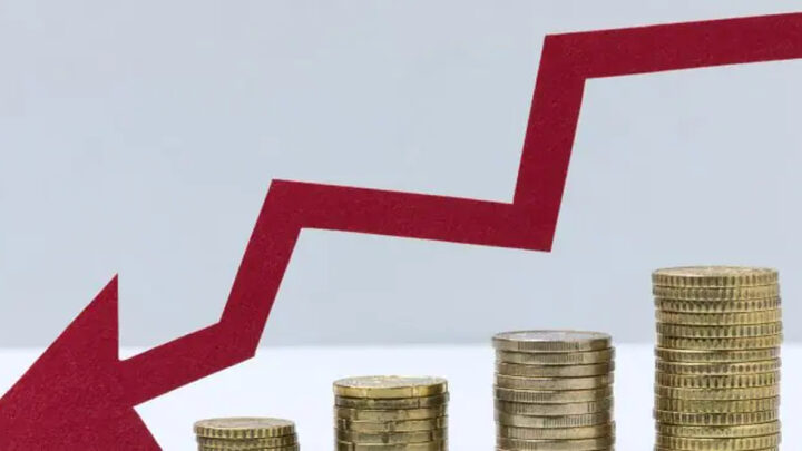 Mercado projeta Selic em 15% e inflação em queda, mas acima da meta em 2025