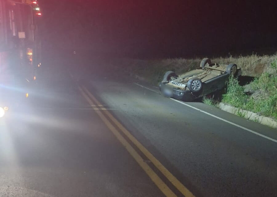 Acidente com capotamento mobiliza bombeiros na SC-155 em Abelardo Luz