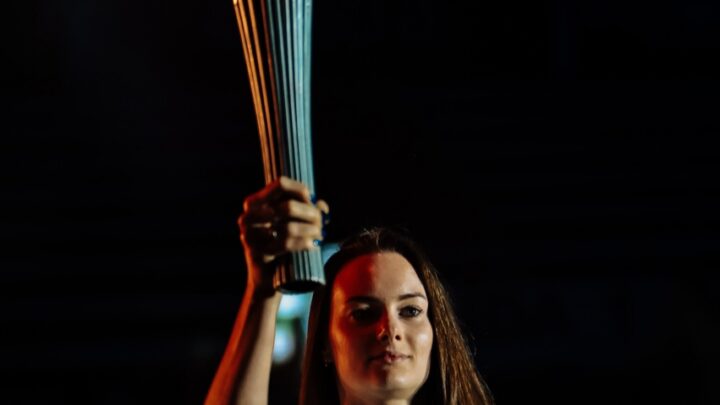 Abertura dos JASC em Chapecó teve show nacional, espetáculo de dança e muita emoção