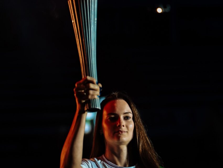 Abertura dos JASC em Chapecó teve show nacional, espetáculo de dança e muita emoção