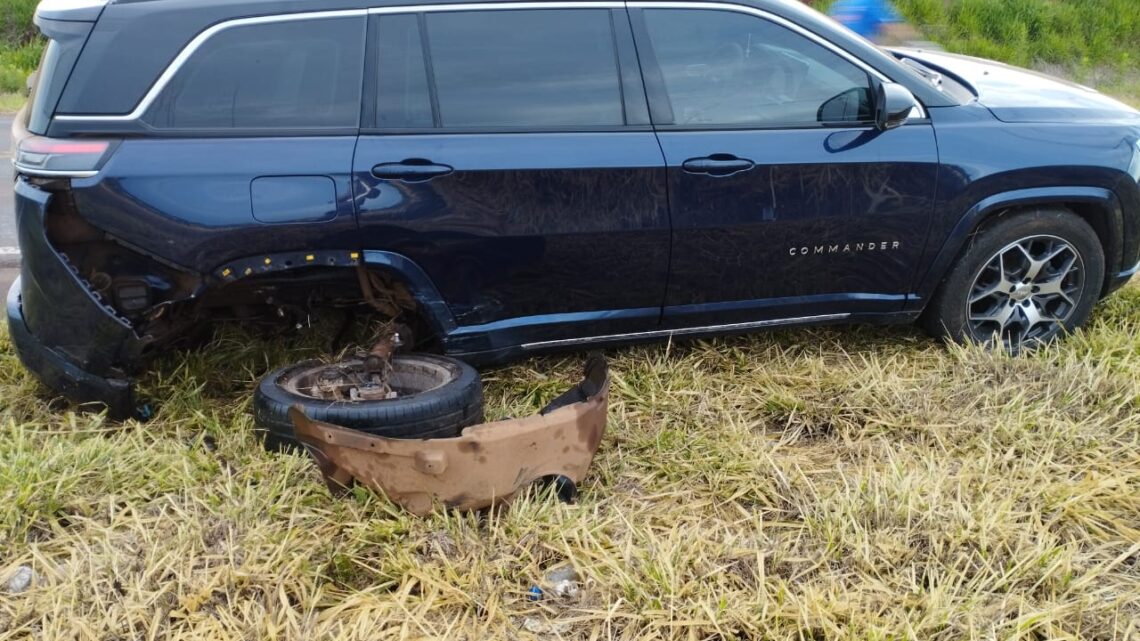 Condutor foge após colisão entre dois veículos na SC-163 em São Miguel do Oeste