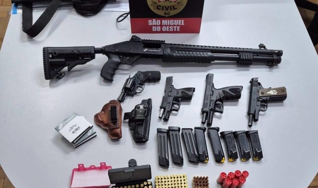 Polícia Civil apreende armas e munições em São Miguel do Oeste