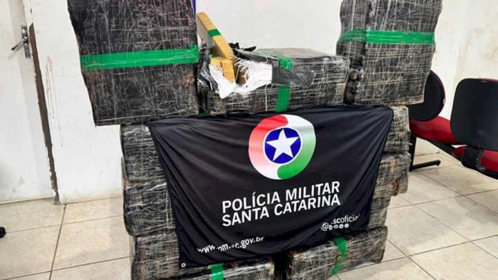 Quase 300 kg de maconha são apreendidos em Águas Mornas