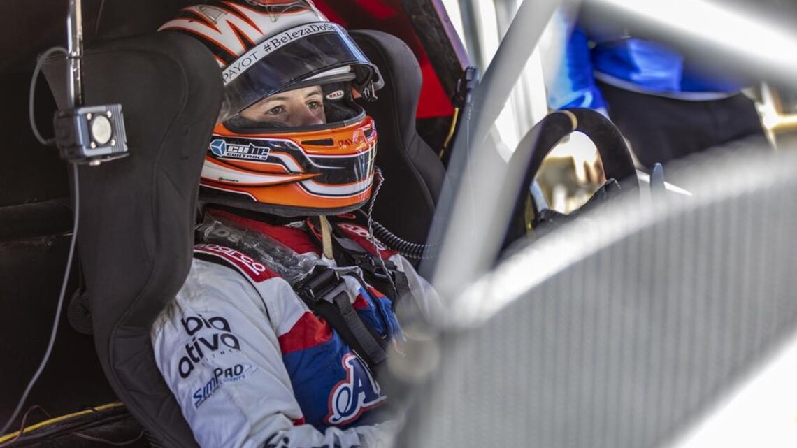 Catarinense de Caibi celebra chegada à principal categoria do automobilismo nacional