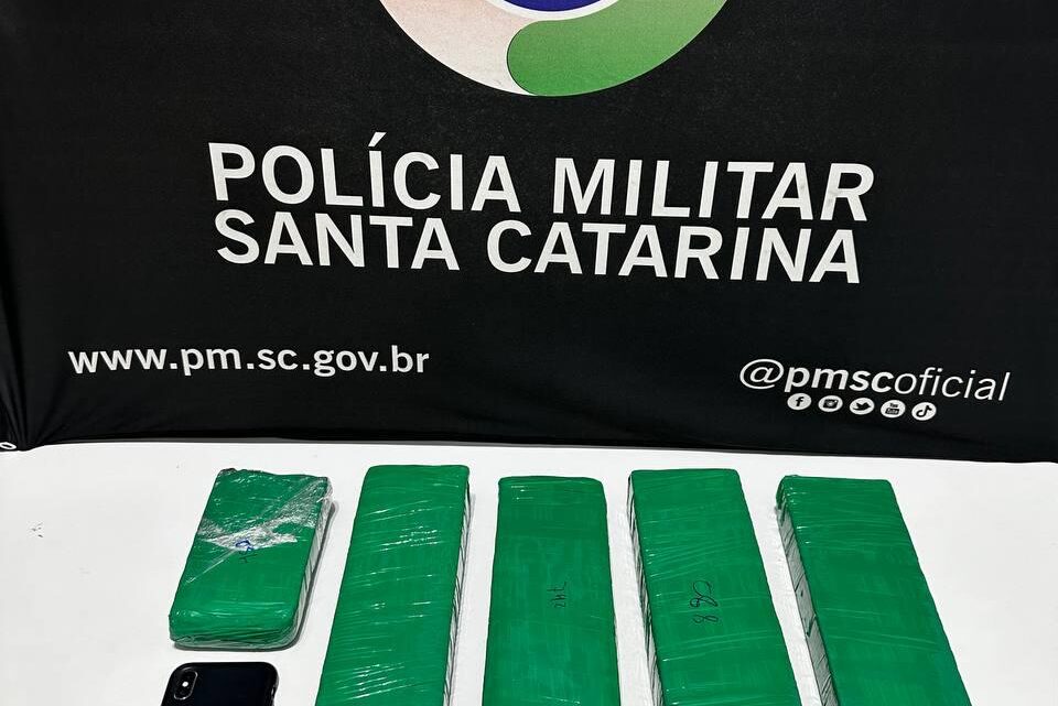 Polícia Militar apreende mais de 3,6 kg de maconha no bairro Passo dos Fortes em Chapecó