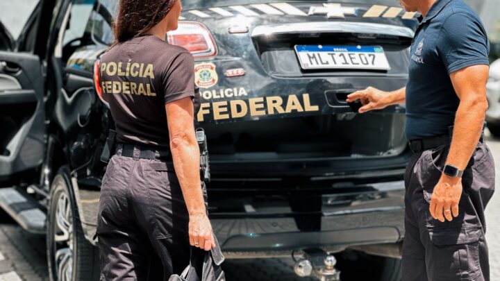 Polícia Federal prende estrangeira procurada pela Interpol
