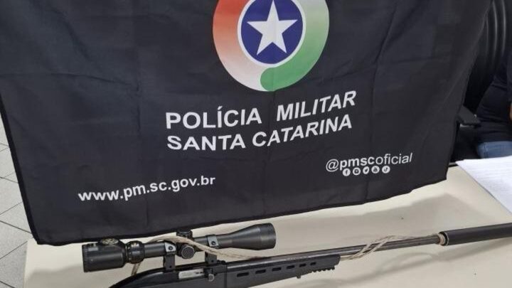 Homem é preso por ameaçar companheira e polícia apreende arma furtada em Catanduvas