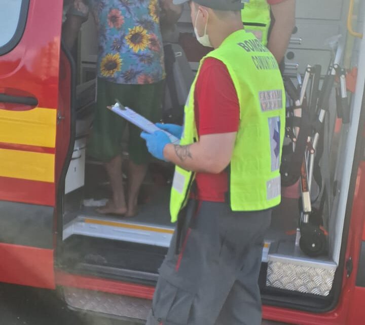 Homem é resgatado com vida do rio Itajaí-Mirim no centro de Brusque