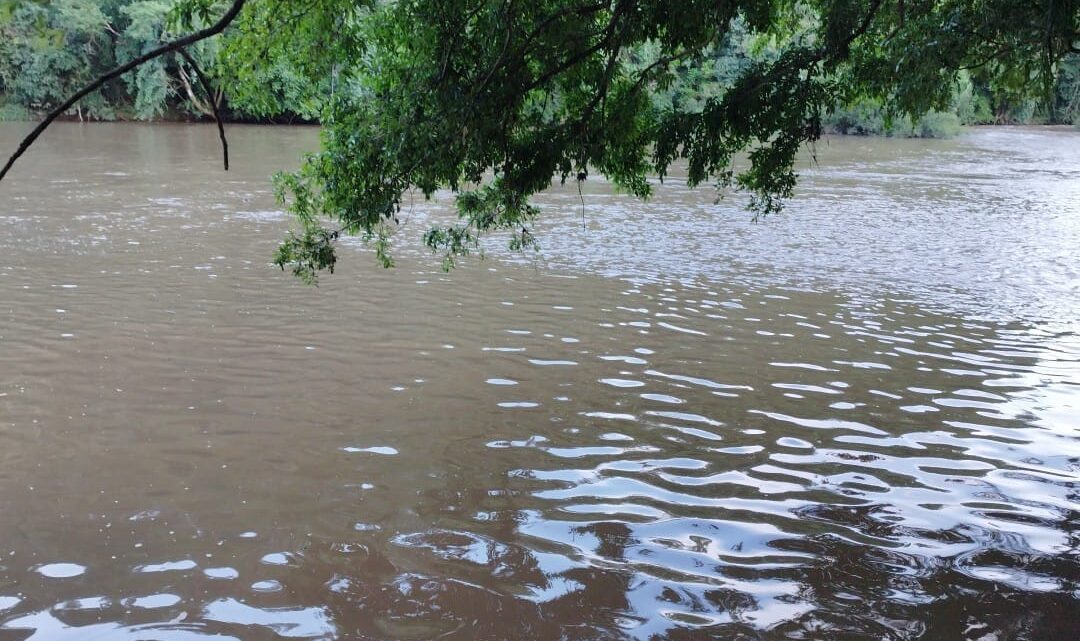 Adolescente morre após se afogar no Rio do Peixe em Tangará