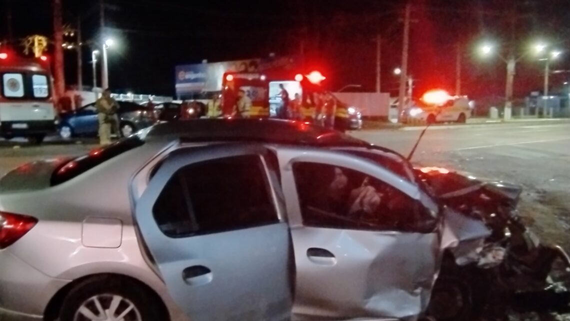 Colisão frontal deixa feridos na SC-405 em Florianópolis