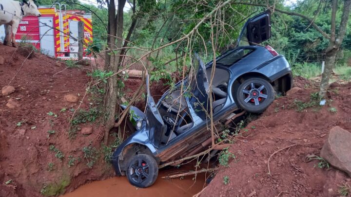 Saída de pista deixa passageira ferida em Coronel Martins no Oeste Catarinense
