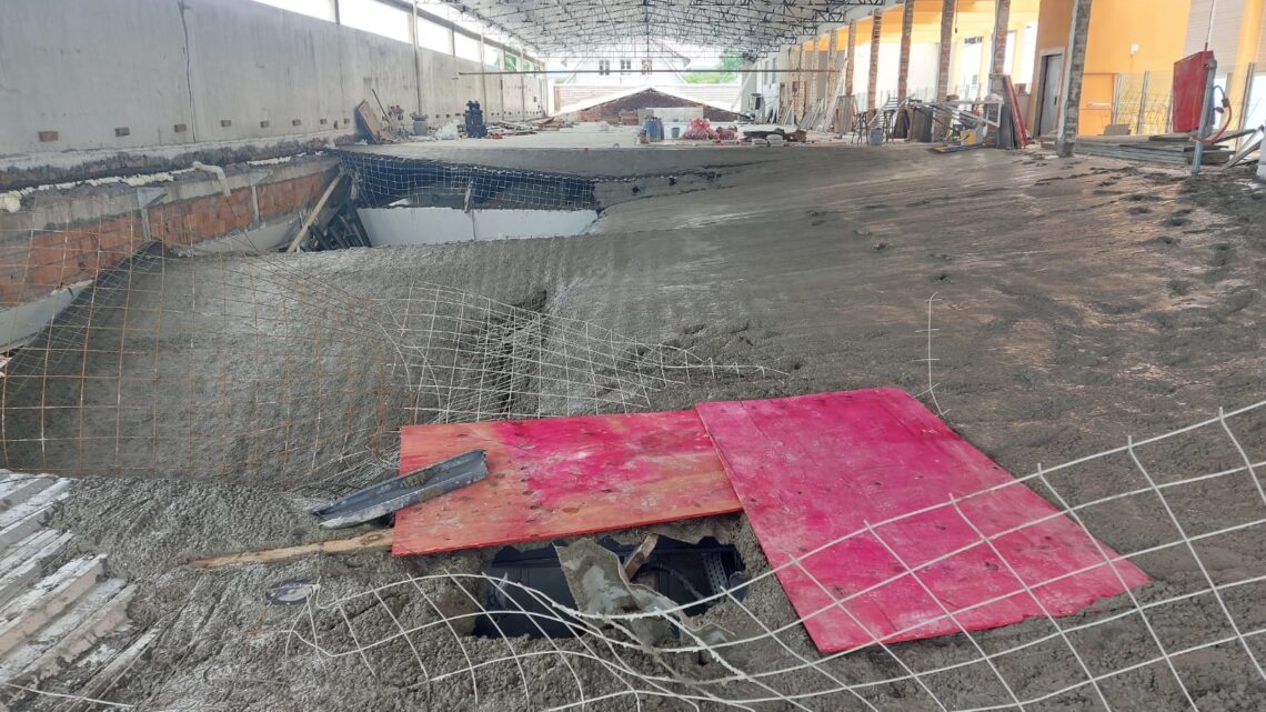 Trabalhador morre após estrutura ceder em obra de escola em Blumenau