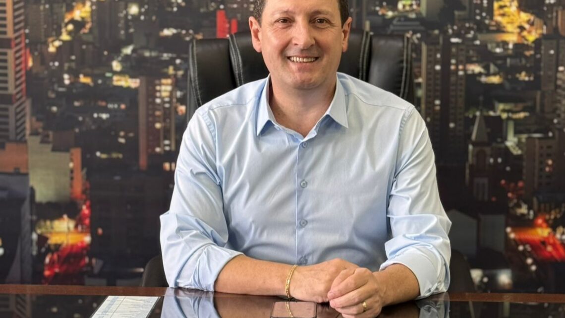 Claimar de Conto assume como prefeito em exercício de Chapecó até o dia 30