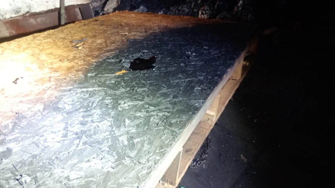 Incêndio atinge residência em Rio Negrinho e mobiliza corpo de bombeiros; veja as imagens