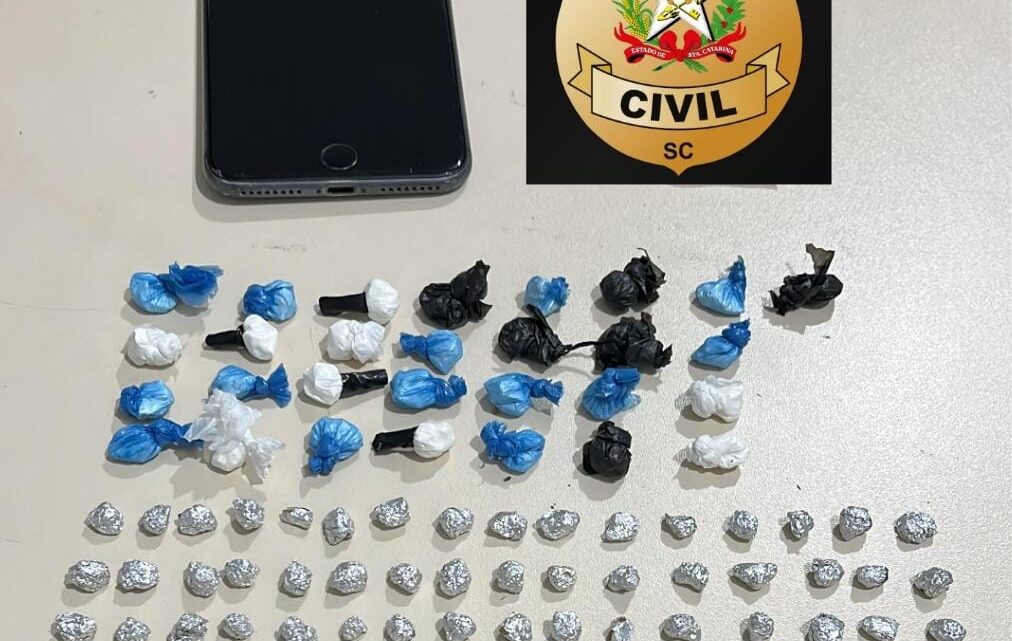 Polícia Civil apreende adolescente por tráfico de drogas em São Domingos