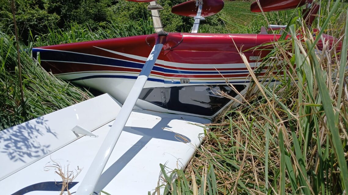 Avião de pequeno porte faz pouso de emergência em área rural de Iraceminha