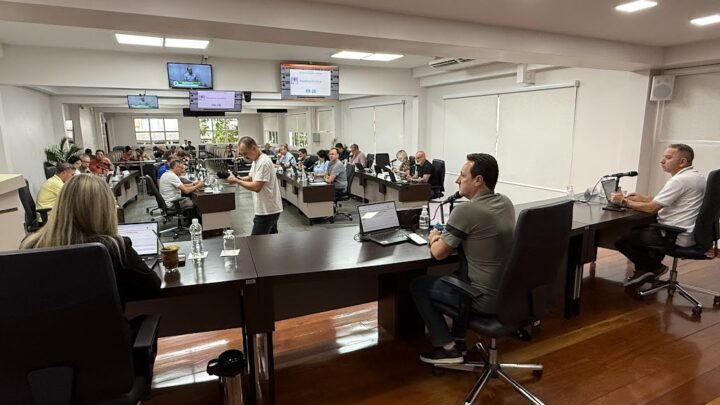 Poder Legislativo de Chapecó aprova Lei Orçamentária Anual do Município para 2026