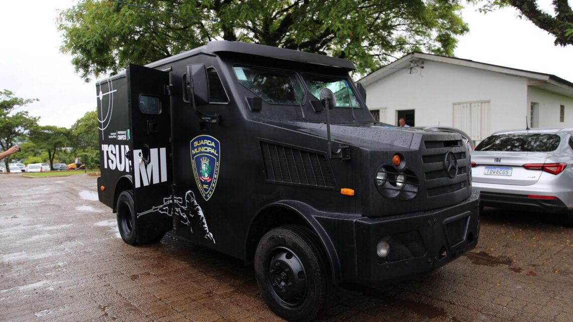Veículo blindado Tsunami reforça estrutura da Guarda Municipal de Chapecó