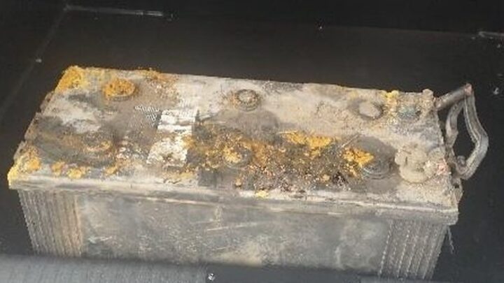 Polícia Militar recupera bateria furtada de caminhão em Campos Novos