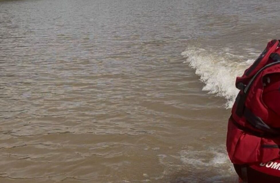 Corpo em avançado estado de decomposição é encontrado no rio Itajaí-Açu