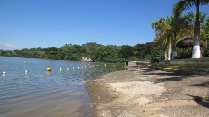 Jovem venezuelano morre afogado na prainha de Itá
