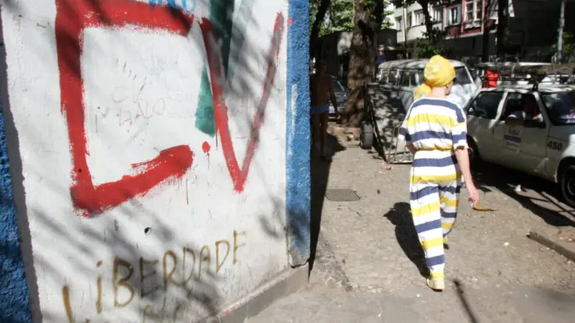 Mais de 100 criminosos do Comando Vermelho não voltaram para a prisão depois de ‘saidinha’ de Natal
