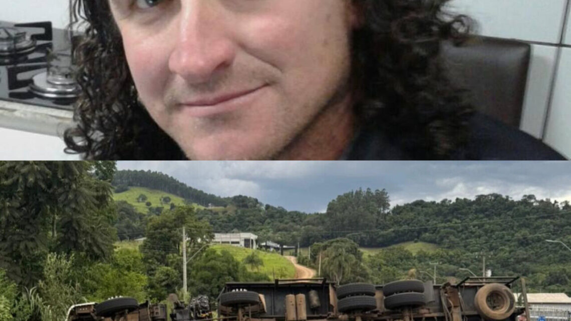 Caminhão carregado com placas solares capota e mata motorista na SC-155