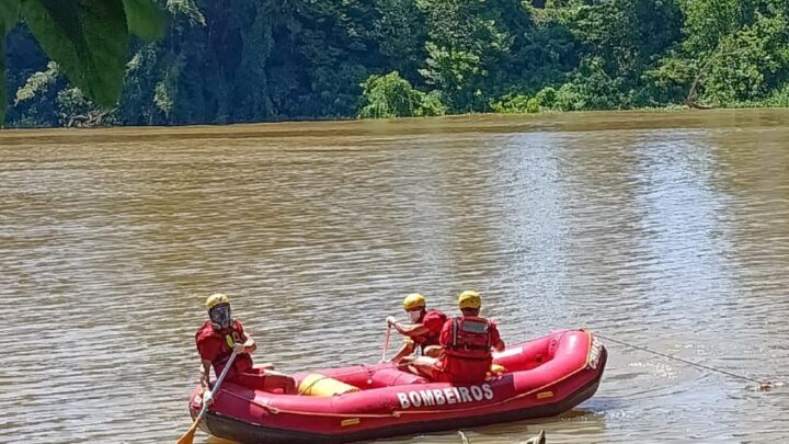 Corpo de homem é encontrado no Rio Tubarão, próximo à Ponte do Exército