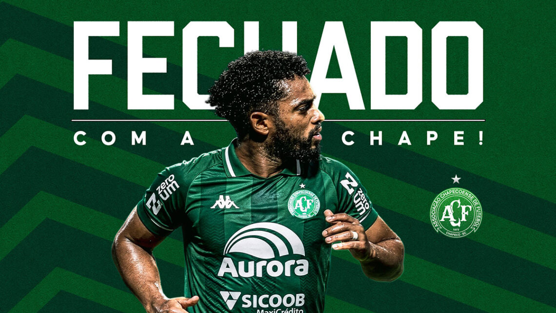 Lateral-direito Marcos Vinicius é o novo reforço da Chapecoense