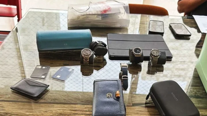 PF cumpre mandados contra dono do Banco Master e bloqueia R$ 5,7 bilhões em bens