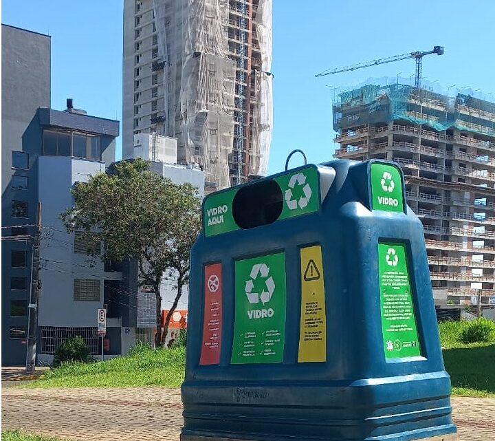 Prefeitura de Chapecó coleta mais de 800 toneladas de vidros em 2025