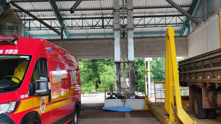 Trabalhador morre após cair de telhado durante serviço em Coronel Freitas