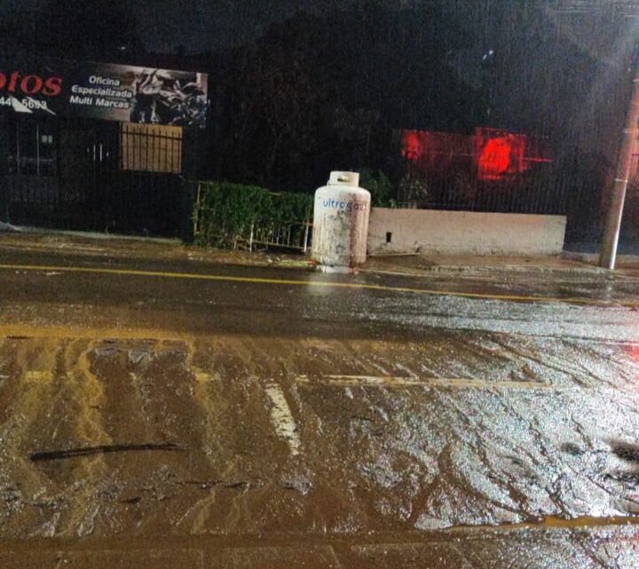 Botijão de gás com vazamento é encontrado em córrego em Concórdia