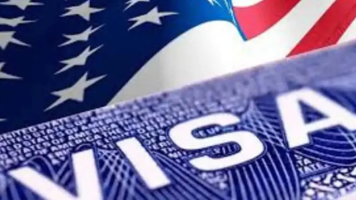 EUA suspendem vistos no Brasil e em outros 74 países